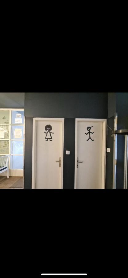 Bishnu Hostel Zagreb Extérieur photo
